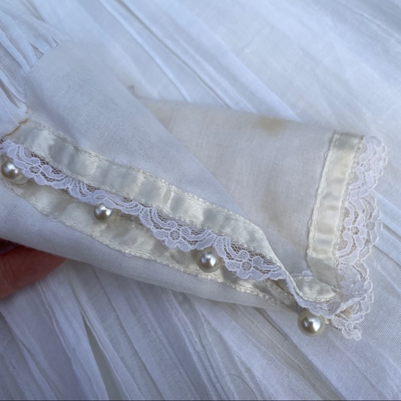 Vintage white victorian prairie Gunne sax dress - Picture 5 of 11